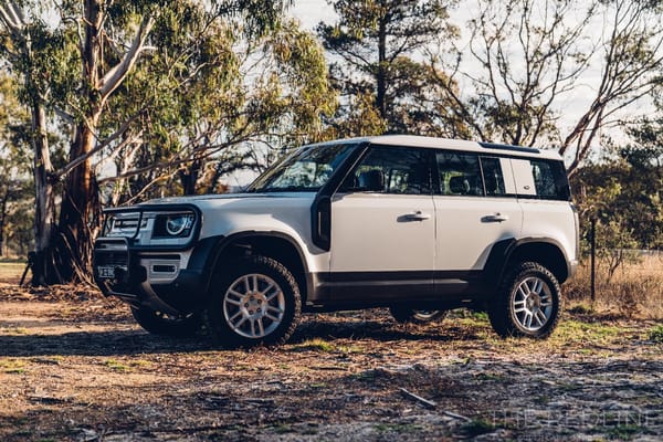 2020 Land Rover Discovery 110 - Offroad Review